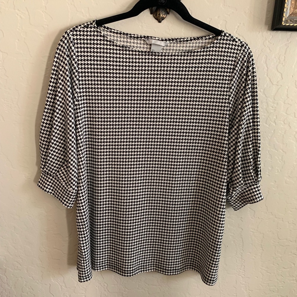 H&M houndstooth top